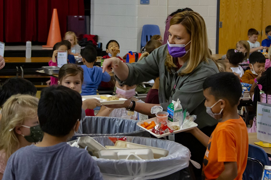 Composting in Virginia School&nbsp;Cafeterias