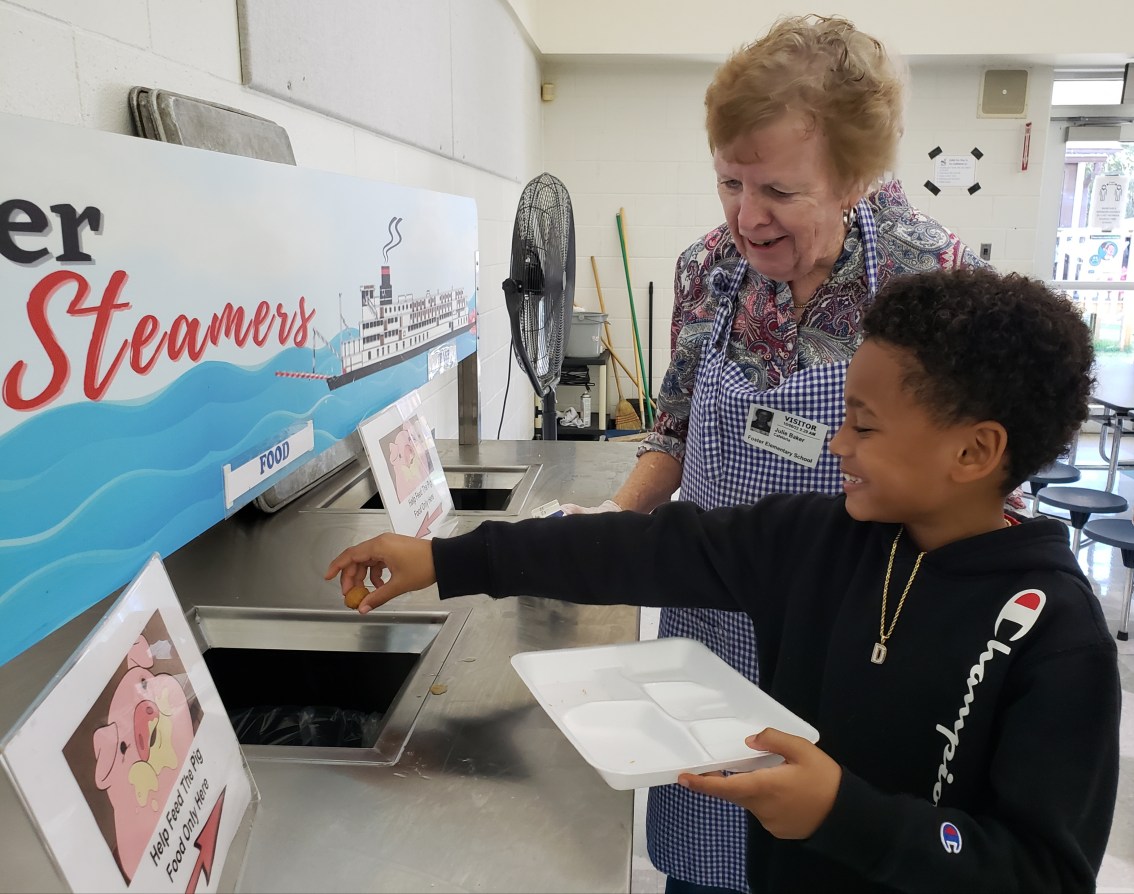 Working toward zero waste in the&nbsp;cafeteria