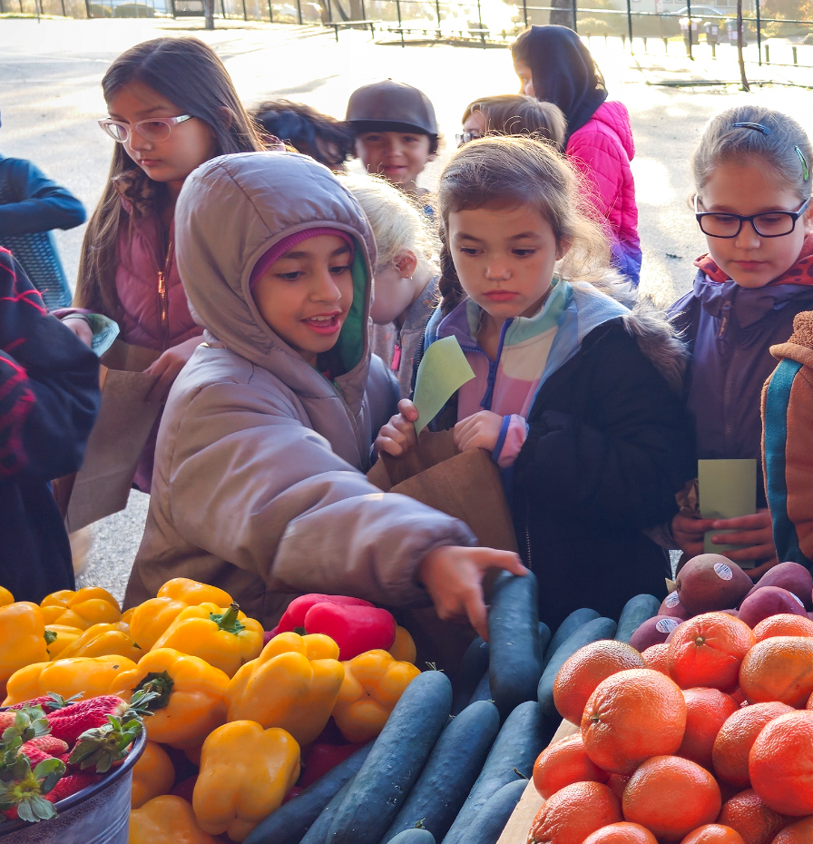 California District Boosts Produce Intake with School Farmers&nbsp;Markets